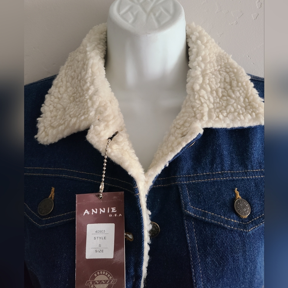 Annie Blue Denim Jacket with Sherpa Lining, Small Jacket - Picture 5 of 11